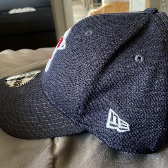 black , MLB baseball hat, minnesota/florida - Picture 4 of 4